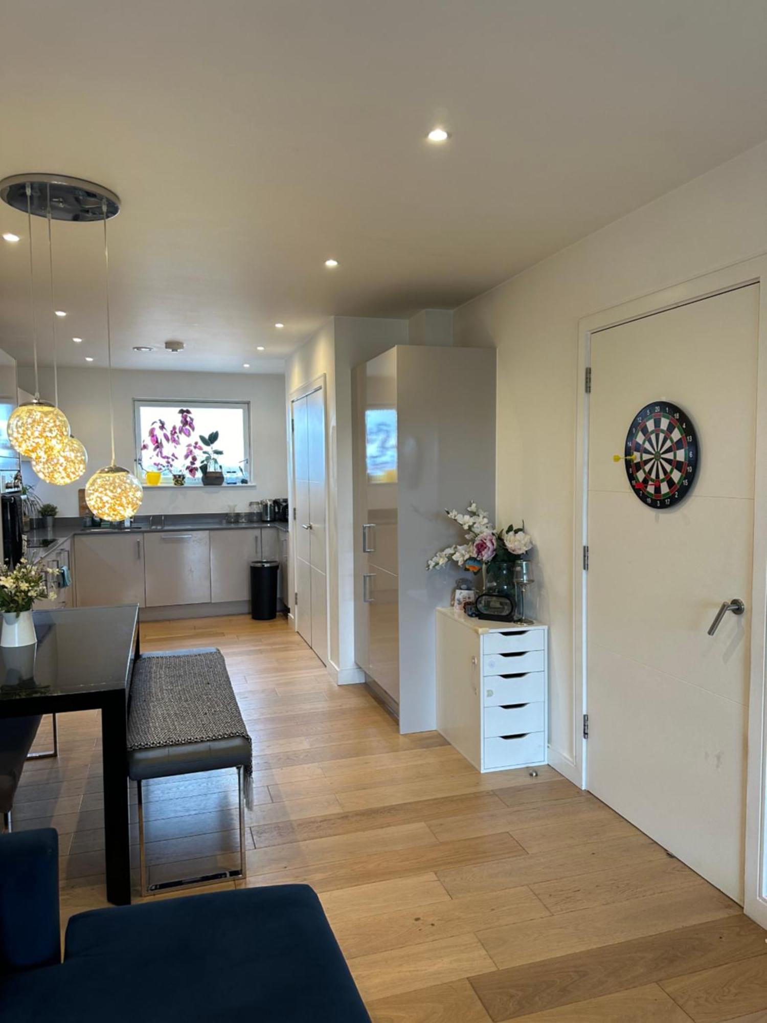 Luxury 3 Bedroom Flat In Stratford, Londra Exterior foto