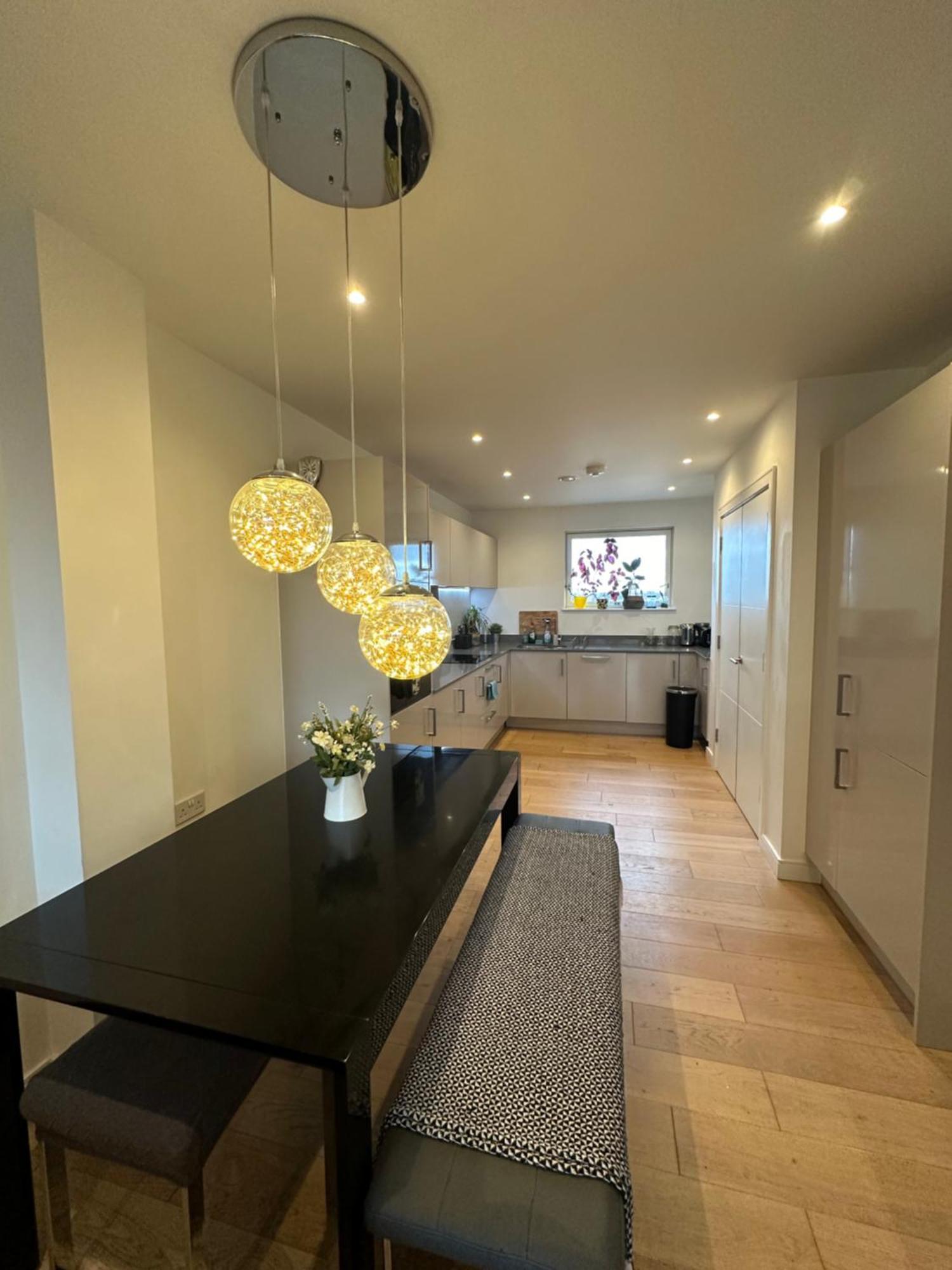 Luxury 3 Bedroom Flat In Stratford, Londra Exterior foto