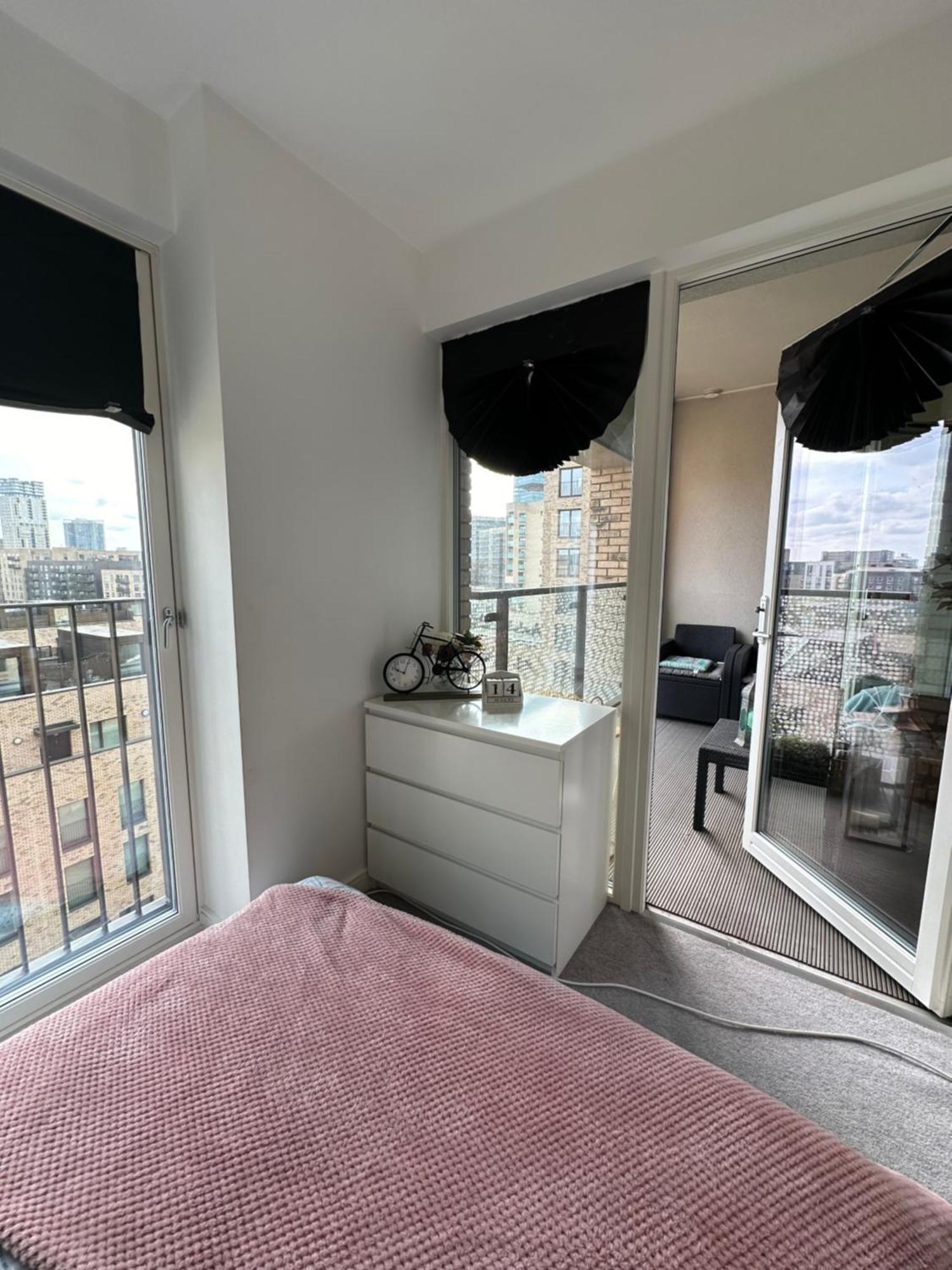 Luxury 3 Bedroom Flat In Stratford, Londra Exterior foto
